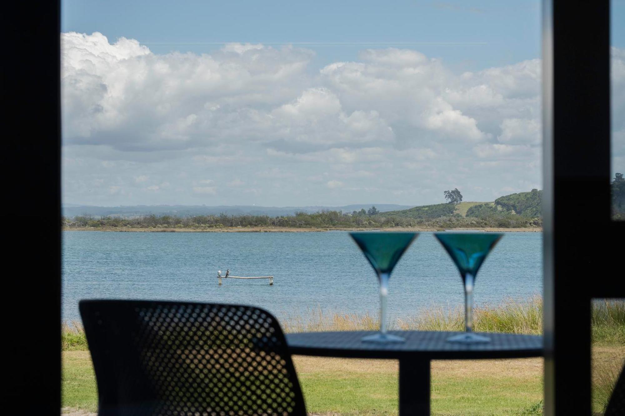 Pukehina Estuary Sunset Views Townhouse & Studio Exterior foto