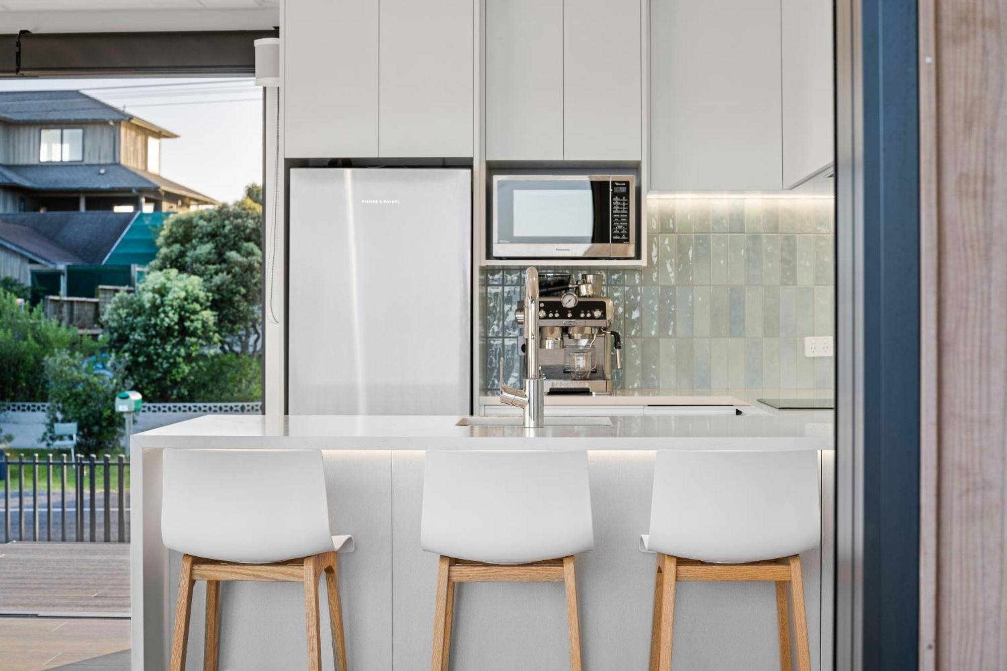 Pukehina Estuary Sunset Views Townhouse & Studio Exterior foto